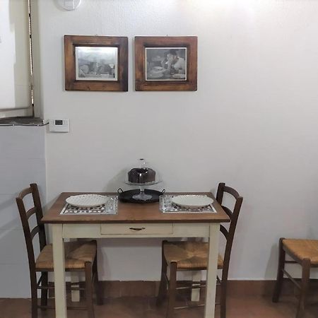 Stranamore Apartments Trastevere روما المظهر الخارجي الصورة