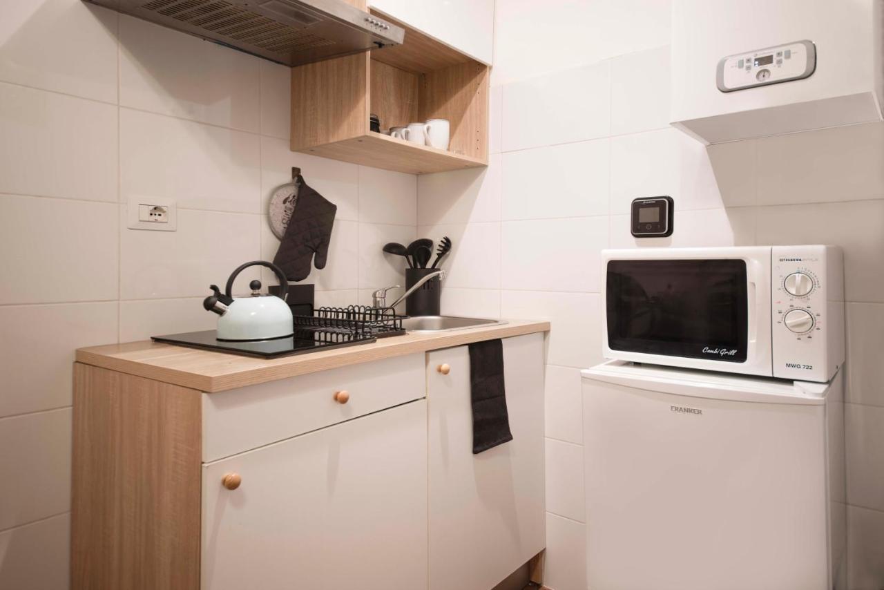 Stranamore Apartments Trastevere روما المظهر الخارجي الصورة