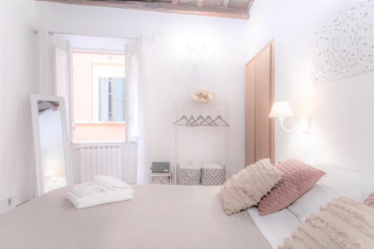 Stranamore Apartments Trastevere روما المظهر الخارجي الصورة